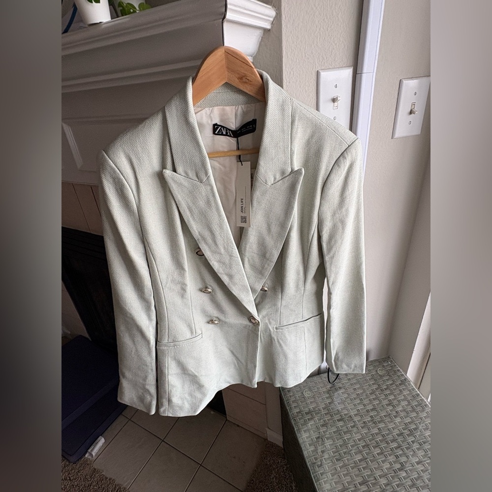 150$$ NWT Zara Light Green Double-Breasted Blazer –Size Large - Picture 7 of 16